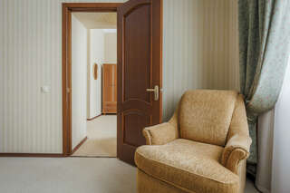 Гостиница Селигер Палас Осташков Люкс-1